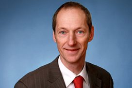 <h5 style="font-weight:normal"><b>Hannes Richter</b><br /><p>Nanoporous Membranes<br />Fraunhofer IKTS</p></h5>
